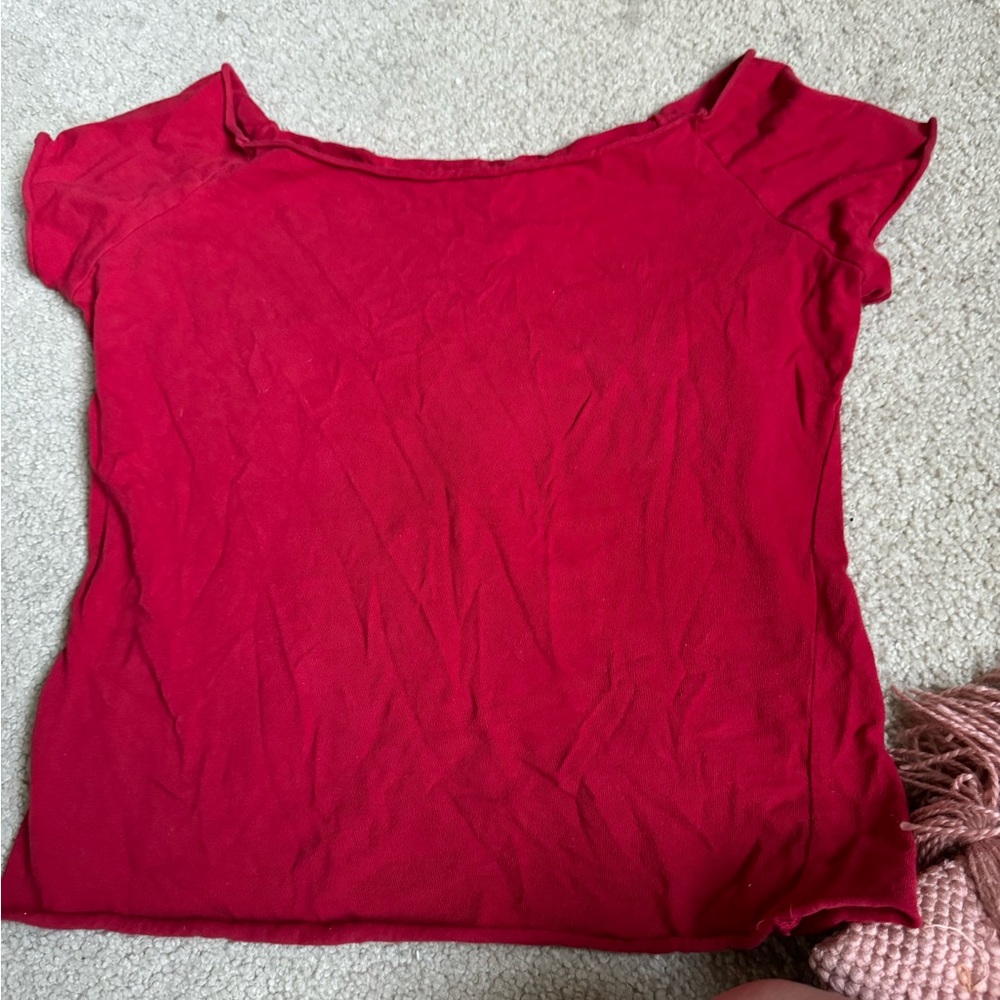 Brandy Melville red shoulder less tee